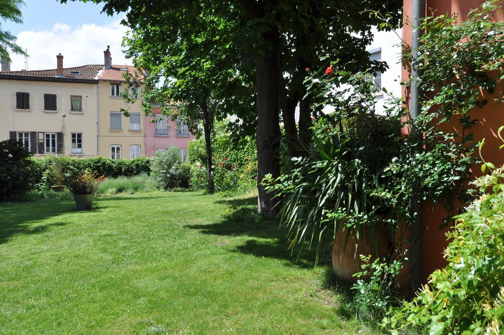 Le Jardin De Beauvoir Lyon Bagian luar foto